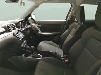 Suzuki Swift 1.2 Dualjet MHEV SZ5 CVT (83 ps) - REVERSE CAM - NAV - BLIND SPO