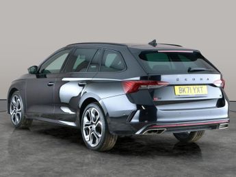 Skoda Octavia 1.4 TSI iV 13kWh vRS Plug-in DSG (245 ps) - ACTIVE LANE ASSIST