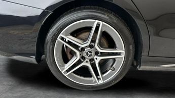 Mercedes-Benz C Class 2.0 C220d AMG Line (Premium) G-Tronic+ (194 ps) - SELF PARK - LE