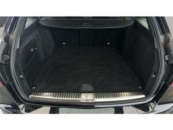 Mercedes-Benz C Class 2.0 C220d AMG Line (Premium) G-Tronic+ (194 ps) - SELF PARK - LE