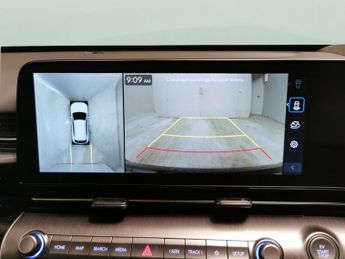 Hyundai Kona 65.4kWh Ultimate (218 ps) - CARPLAY - BLACK ROOF RAILS - ACTIVE 