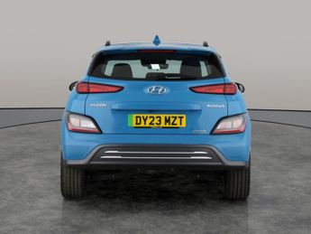 Hyundai Kona 39kWh SE Connect (10.5kW Charger) (136 ps) - LANE DEPARTURE  - B