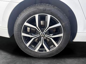 Volkswagen Passat 1.5 TSI EVO SEL DSG (150 ps) - AUTO HEADLIGHTS - DAB - USB AUDIO