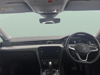 Volkswagen Passat 1.5 TSI EVO SEL DSG (150 ps) - AUTO HEADLIGHTS - DAB - USB AUDIO