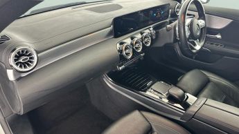 Mercedes-Benz CLA 2.0 CLA250 AMG Line (Premium Plus 2) Coupe 7G-DCT (224 ps) - KEY