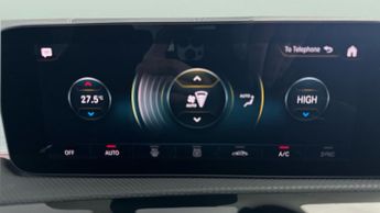 Mercedes-Benz CLA 2.0 CLA250 AMG Line (Premium Plus 2) Coupe 7G-DCT (224 ps) - KEY