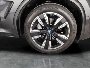 BMW iX3 80kWh M Sport (286 ps) - ACTIVE LANE ASSIST - DRIVING ASSISTANT