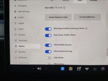 Tesla Model Y SUV RWD (346 ps) - REVERSE CAM - SAT NAV - LEATHER
