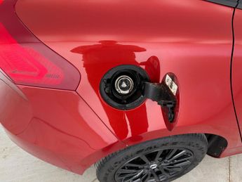 Volvo V40 1.5 T2 GPF Momentum Nav Plus (122 ps) - WINTER PACK