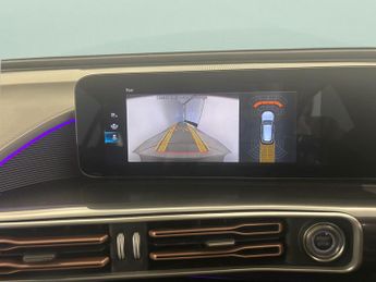 Mercedes-Benz EQC EQC 400 80kWh AMG Line (Premium) 4MATIC (408 ps) - REVERSE CAM -