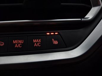 BMW 3 Series 2.0 330e 12kWh M Sport Plug-in (292 ps) - WIRELESS CHARGER
