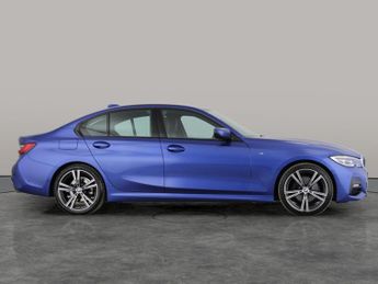 BMW 3 Series 2.0 320i M Sport xDrive (184 ps) - ACOUSTIC GLAZING