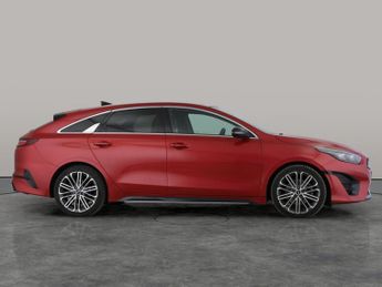 Kia Proceed 1.5 T-GDi GT-Line S Shooting Brake DCT (138 bhp) - REVERSE CAM -