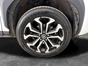 Toyota Yaris Cross 1.5 VVT-h Design E-CVT (116 ps) - LANE TRACE ASSIST - BLUETOOTH 