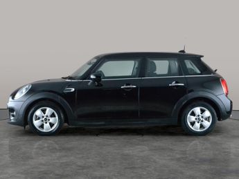 Mini Hatch 1.5 Cooper Classic Steptronic (136 ps) - LED - BLUETOOTH - CLIMA