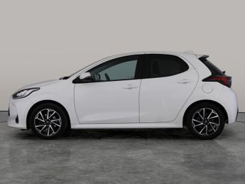 Toyota Yaris 1.5 VVT-h Design E-CVT (116 ps) - BLUETOOTH - AIR CON - DAB