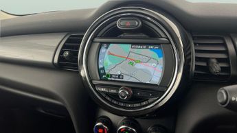 Mini Hatch 1.5 Cooper Classic Steptronic (136 ps) - MULTI-FUNCTION STEERING