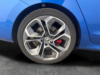 Skoda Octavia 2.0 TSI vRS DSG - SMARTLINK - HEATED SEATS - BLUETOOTH