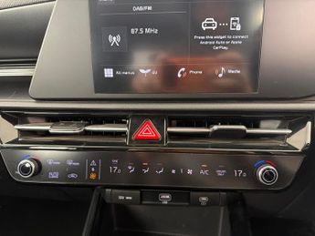 Kia Niro 64.8kWh 2 (201 bhp) - CRUISE - PADDLE SHIFT - 17IN ALLOYS