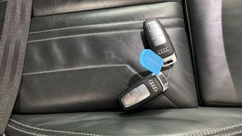 Audi e-tron 50 S line quattro 71.2kWh (313 ps) - BLUETOOTH - AIR SUSPENSION