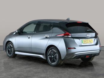 Nissan Leaf 39kWh Tekna (150 ps) - LED - NAV - LANE DEPARTURE
