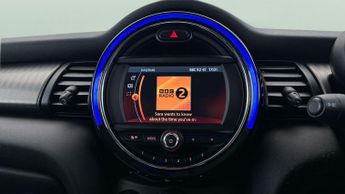 Mini Hatch 2.0 Cooper S Exclusive Steptronic (192 ps) - SPLIT FOLDING REAR 