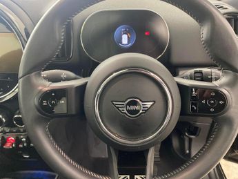 Mini Countryman 1.5 Cooper Exclusive Steptronic (136 ps) - SPLIT FOLDING REAR SE