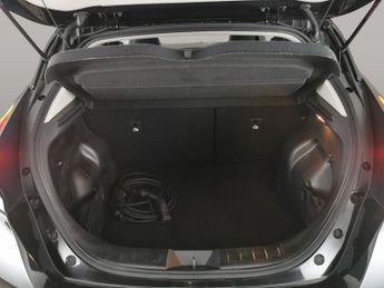 Nissan Leaf 40kWh 10 (150 ps) - LED - REVERSE CAM - NAV