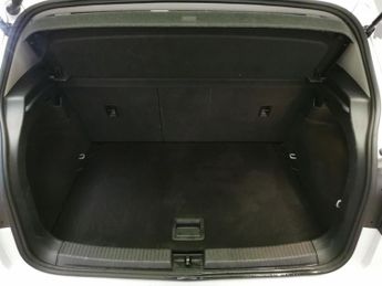 Volkswagen T-cross 1.0 TSI Active DSG (110 ps) - PARK SENSORS - AIR CON - DAB