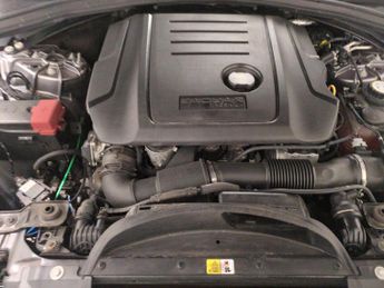 Jaguar F-PACE 2.0 D180 Chequered Flag AWD (180 ps) - MERIDIAN AUDIO - REVERSE 