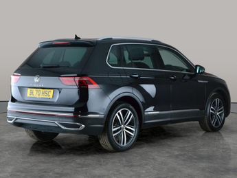 Volkswagen Tiguan 1.5 TSI Elegance DSG (150 ps) - REVERSE CAM - HEATED SEATS - NAV