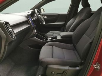 Volvo C40 Recharge 69kWh Plus (231 ps) - KEYLESS ENTRY - PARK ASSIST - LED
