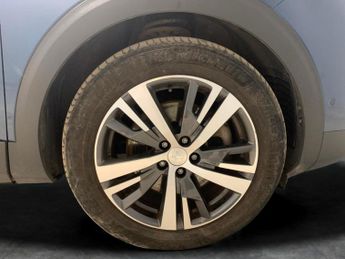 Peugeot 3008 1.6 13.2kWh Allure Plug-in e-EAT (225 ps) - LANE DEPARTURE  - BL