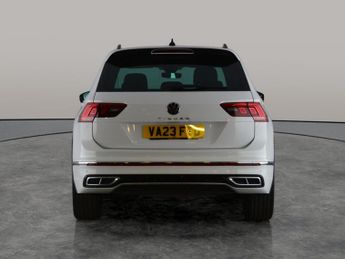 Volkswagen Tiguan 1.5 TSI R-Line DSG (150 ps) - PARK ASSIST - HEATED SEATS - NAV