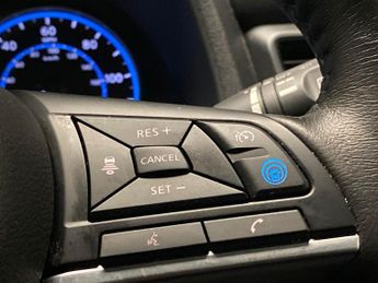 Nissan Leaf 39kWh N-Connecta (150 ps) - BLIND SPOT ASSIST - LANE DEPARTURE  