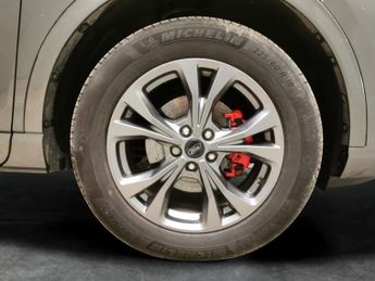 Ford Kuga 2.5 Duratec 14.4kWh ST-Line Edition Plug-in CVT (225 ps) - REVER
