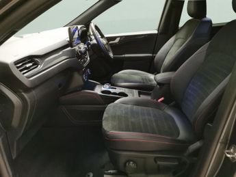 Ford Kuga 2.5 Duratec 14.4kWh ST-Line Edition Plug-in CVT (225 ps) - REVER