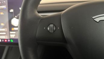Tesla Model 3 Standard Range Plus RWD (241 bhp) - LED - HEATED SEATS - NAV
