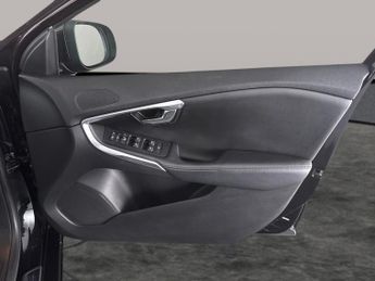 Volvo V40 1.5 T3 Inscription (152 ps) - PARK ASSIST - LED - BLUETOOTH