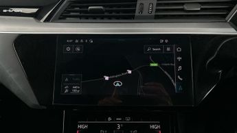 Audi e-tron 50 S line quattro 71.2kWh (313 ps) - BLUETOOTH - AIR SUSPENSION