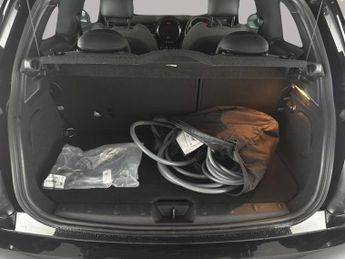 Mini Electric Hatch Cooper SE 32.6kWh Level 2 (184 ps) - 17IN ALLOYS - LED - REVERSE