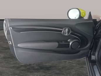 Mini Electric Hatch Cooper SE 32.6kWh Level 2 (184 ps) - 17IN ALLOYS - LED - REVERSE