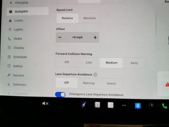 Tesla Model 3 Saloon RWD (241 bhp) - PARK ASSIST - LED - REVERSE CAM