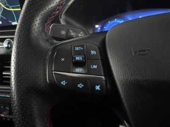 Ford Kuga 2.5 Duratec 14.4kWh ST-Line X Edition Plug-in CVT (225 ps) - PAN