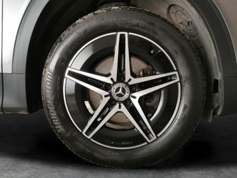 Mercedes-Benz EQB EQB 350 66.5kWh AMG Line 4MATIC (292 ps) - NAV - ALCANTARA - MIR