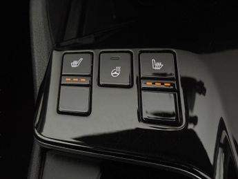 Kia Sportage 1.6 T-GDi 13.8kWh GT-Line Plug-in AWD (261 bhp) - LANE DEPARTURE