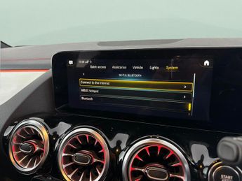 Mercedes-Benz EQA EQA 250+ 70.5kWh AMG Line (Premium) (190 ps) - SELF PARK - REVER