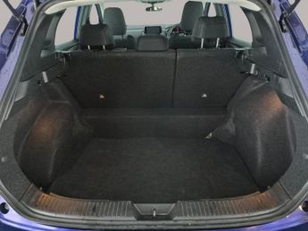 Nissan Qashqai 1.3 DIG-T MHEV Acenta Premium XTRON (158 ps) - REVERSE CAM