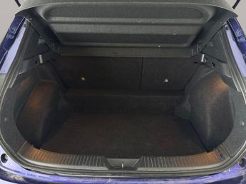 Nissan Qashqai 1.3 DIG-T MHEV Acenta Premium XTRON (158 ps) - REVERSE CAM