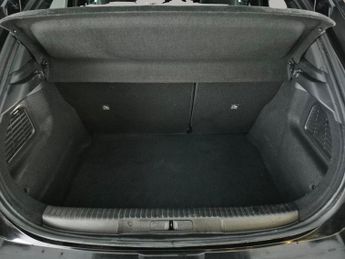 Vauxhall Mokka Electric 50kWh GS (136 ps) - REVERSE CAM - HEATED SEATS - NAV